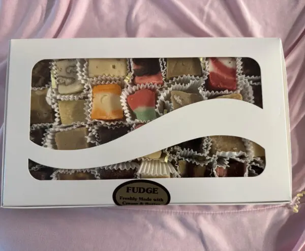 Variety Gift Box - 2 LB (up to 8 Flavors)